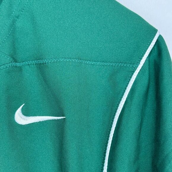 Nike Men's Green Dri-FIT Shirt - Picture 4 of 10